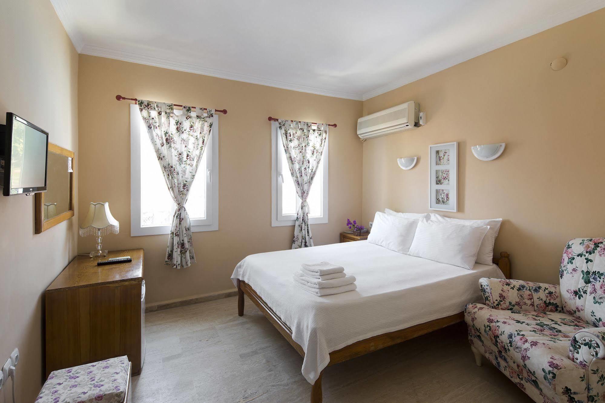 Istanbul Hotel Bodrum Türkbükü Zewnętrze zdjęcie