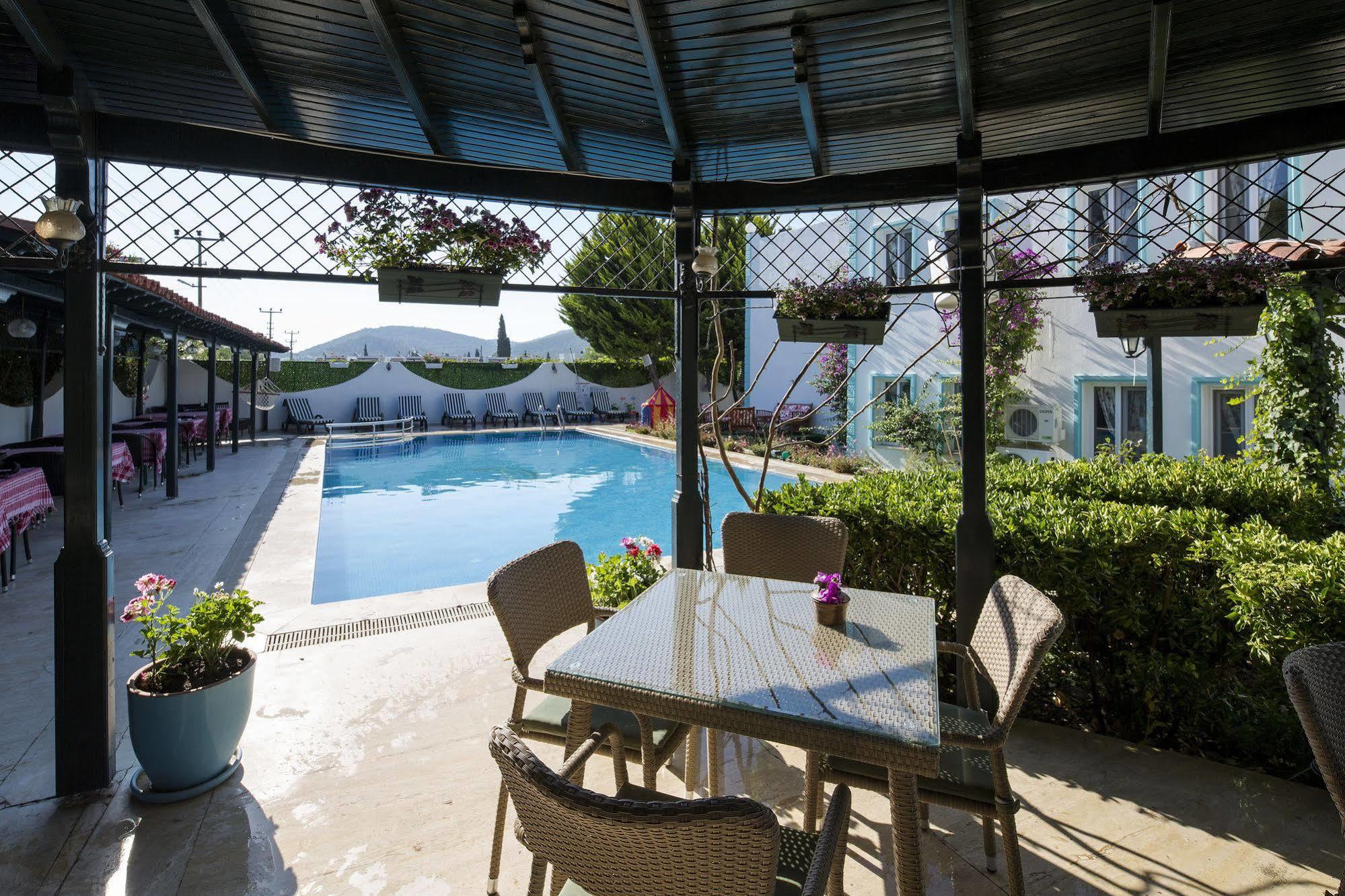 Istanbul Hotel Bodrum Türkbükü Zewnętrze zdjęcie